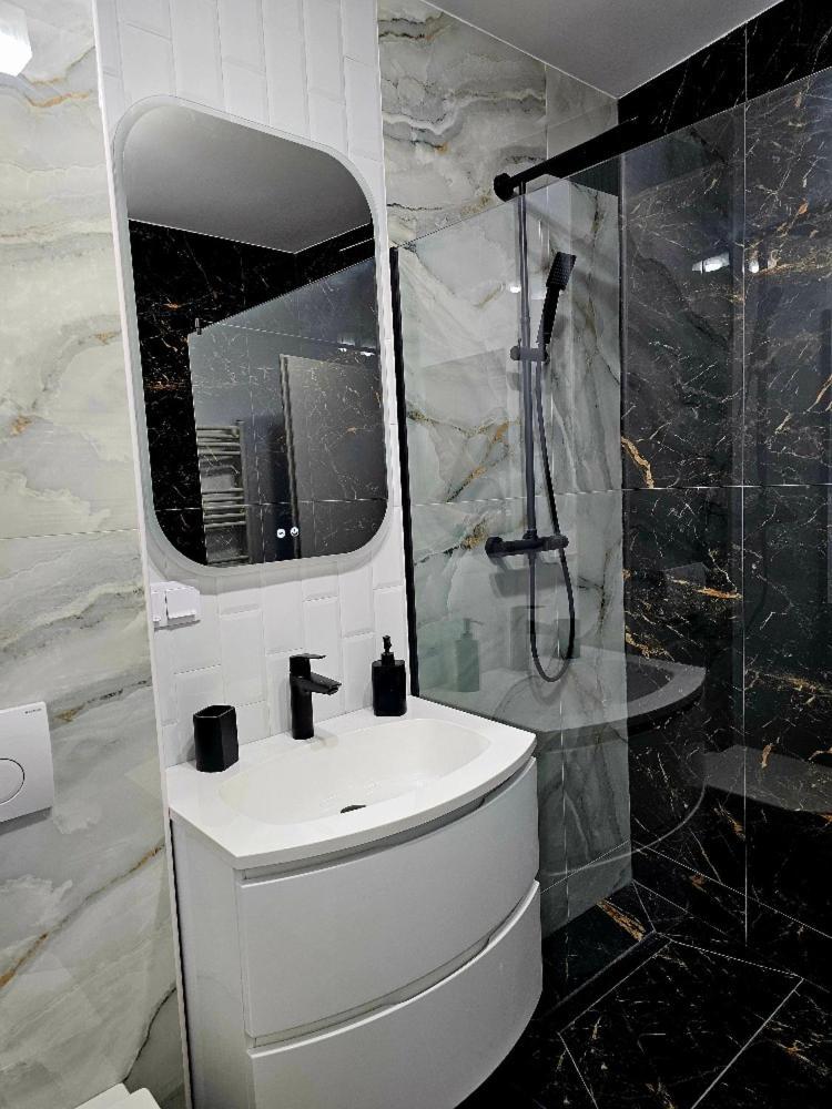 Concept Luxury * Mediaş